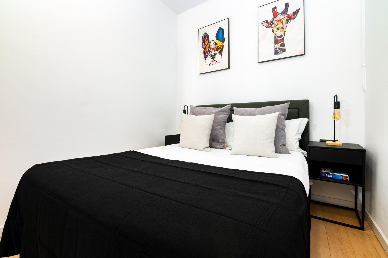 R&B Mila Apartment Барселона Екстериор снимка
